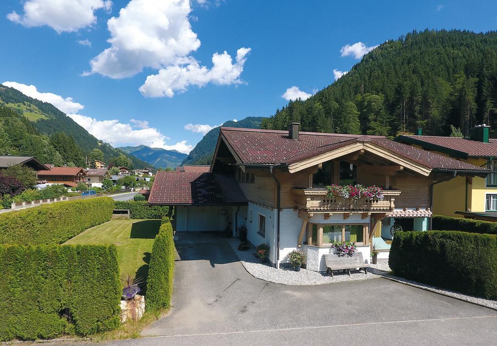 Landhaus Schattbergblick Hotell Viehhofen Exteriör bild