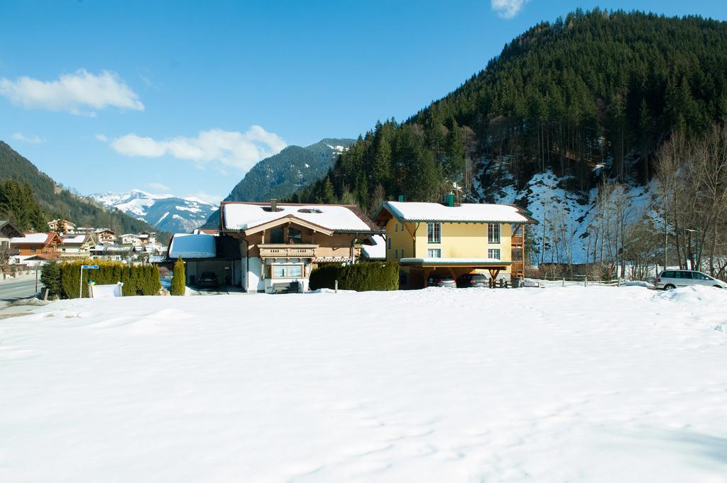 Landhaus Schattbergblick Hotell Viehhofen Exteriör bild